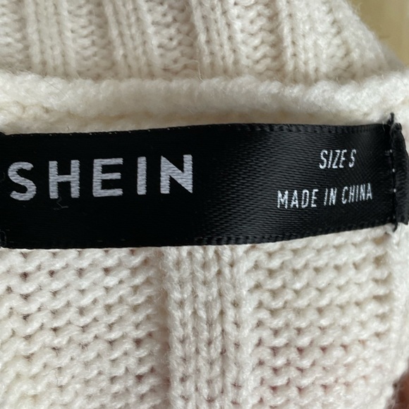 High Neck Ribbed Knit Sweater - Picture 3 of 3